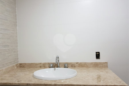 Apartamento à venda com 3 suítes em Conjunto Residencial Morumbi, São Paulo, SP