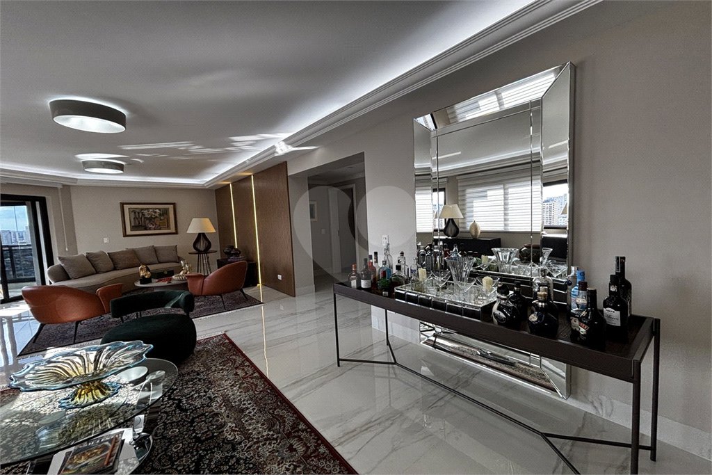 Apartamento à venda com 4 suítes em Santana, São Paulo, SP