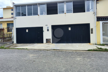 Sobrado à venda com 2 quartos em Jardim Emília, Sorocaba, SP