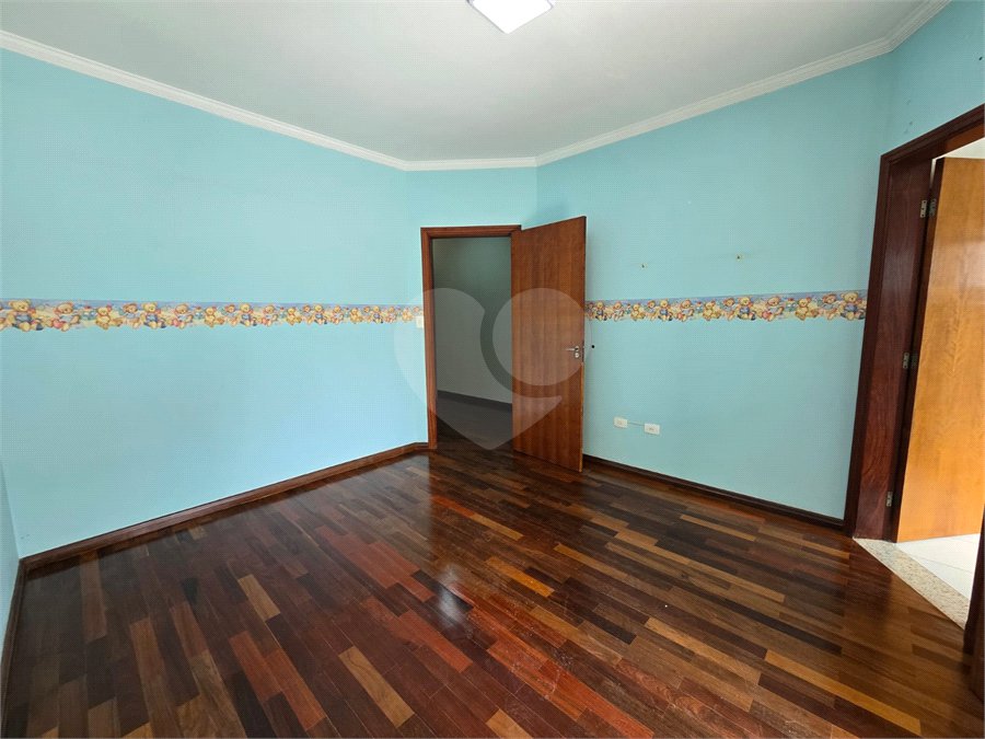 Casa para alugar com 4 quartos, sendo 3 suítes,  no condomínio Village Saint Claire, Sorocaba - SP
