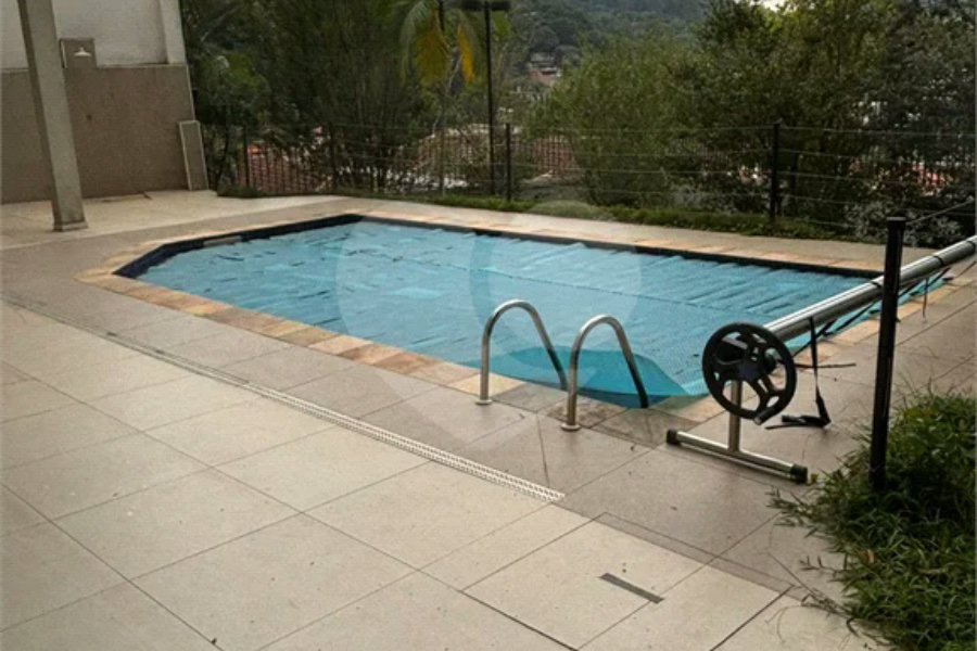 Casa à venda com 2 suítes no condomínio Cântaros da Serra, São Paulo - SP