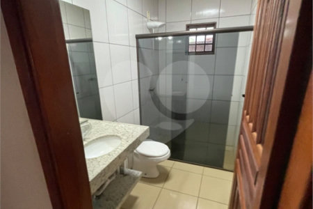 Casa à venda com 2 quartos, sendo 1 suíte, em Bosque de Ponta Porã, Ponta Porã, MS