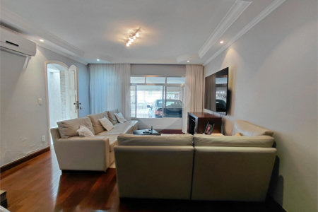Casa à venda com 3 quartos, sendo 1 suíte, em Vila Ipojuca, São Paulo, SP