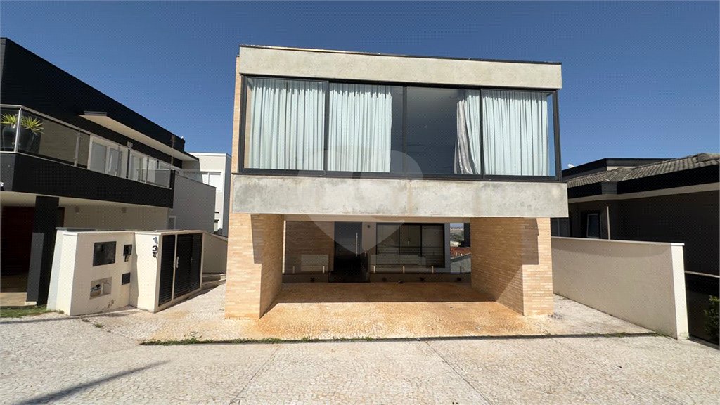 Casa à venda com 6 quartos, sendo 3 suítes, no condomínio Jardim Vila Paradiso, Indaiatuba - SP