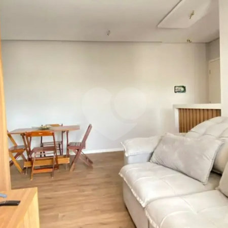 Apartamento à venda com 2 quartos, sendo 1 suíte,  em Aparecidinha, Sorocaba, SP