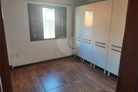 Casa para alugar com 3 quartos, sendo 1 suíte, em Jardim do Lago, Atibaia, SP