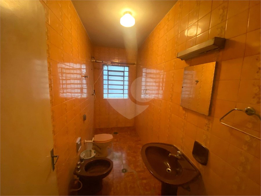 Sobrado à venda com 3 quartos em Bom Retiro, São Paulo, SP