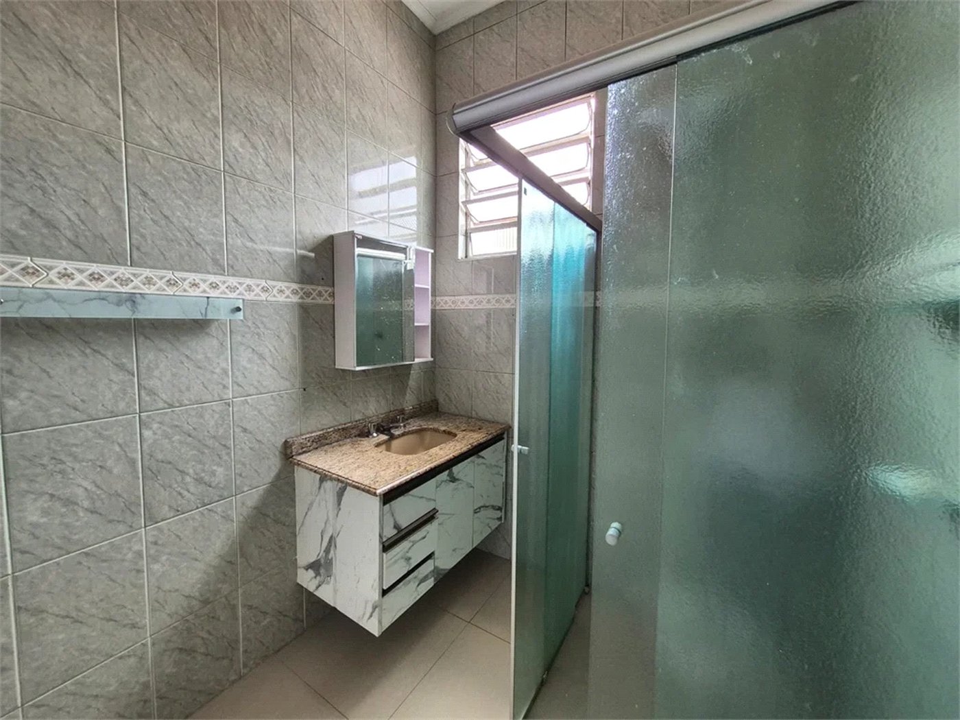 Casa à venda com 2 quartos em Jardim Pinheiros, São Paulo, SP