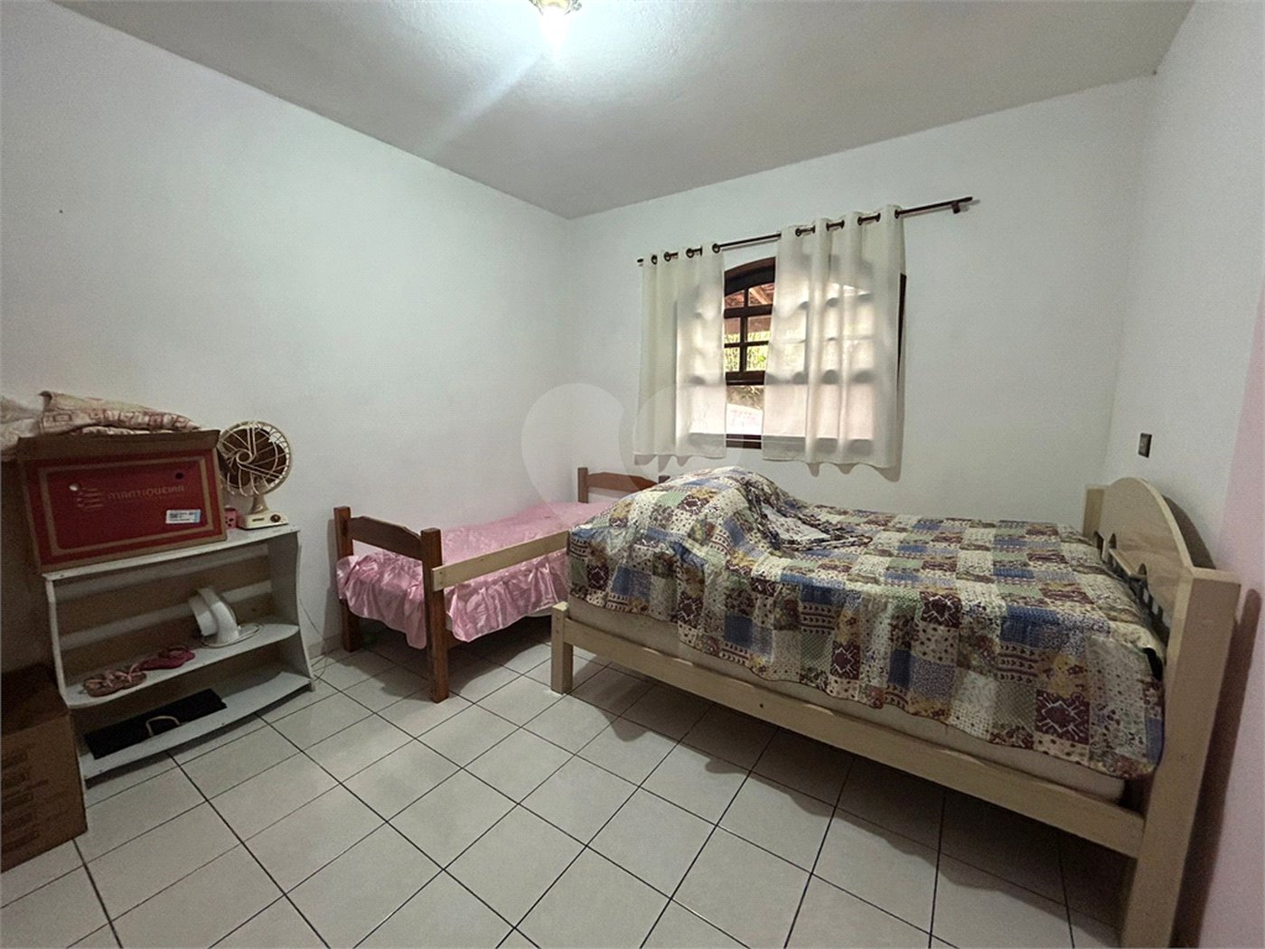 Casa em condomínio à venda com 3 quartos, sendo 1 suíte,  no Centro, Bom Jesus dos Perdões, SP