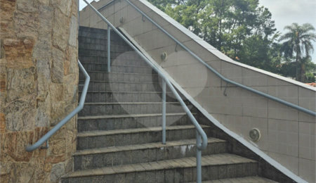 Salão à venda em Vila Irmãos Arnoni, São Paulo, SP