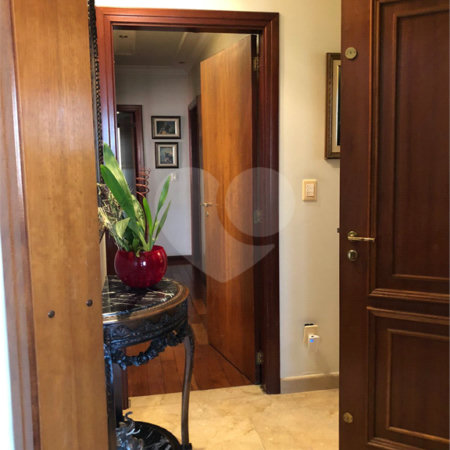 Apartamento à venda com 4 quartos, sendo 1 suíte, em Jardim Avelino, São Paulo, SP