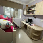 Casa à venda com 3 quartos, sendo 1 suíte, no condomínio Vila das Cores, São Paulo - SP