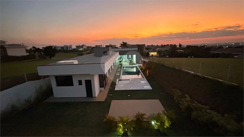Casa à venda com 4 suítes no condomínio Fazenda Kurumin, Itu - SP