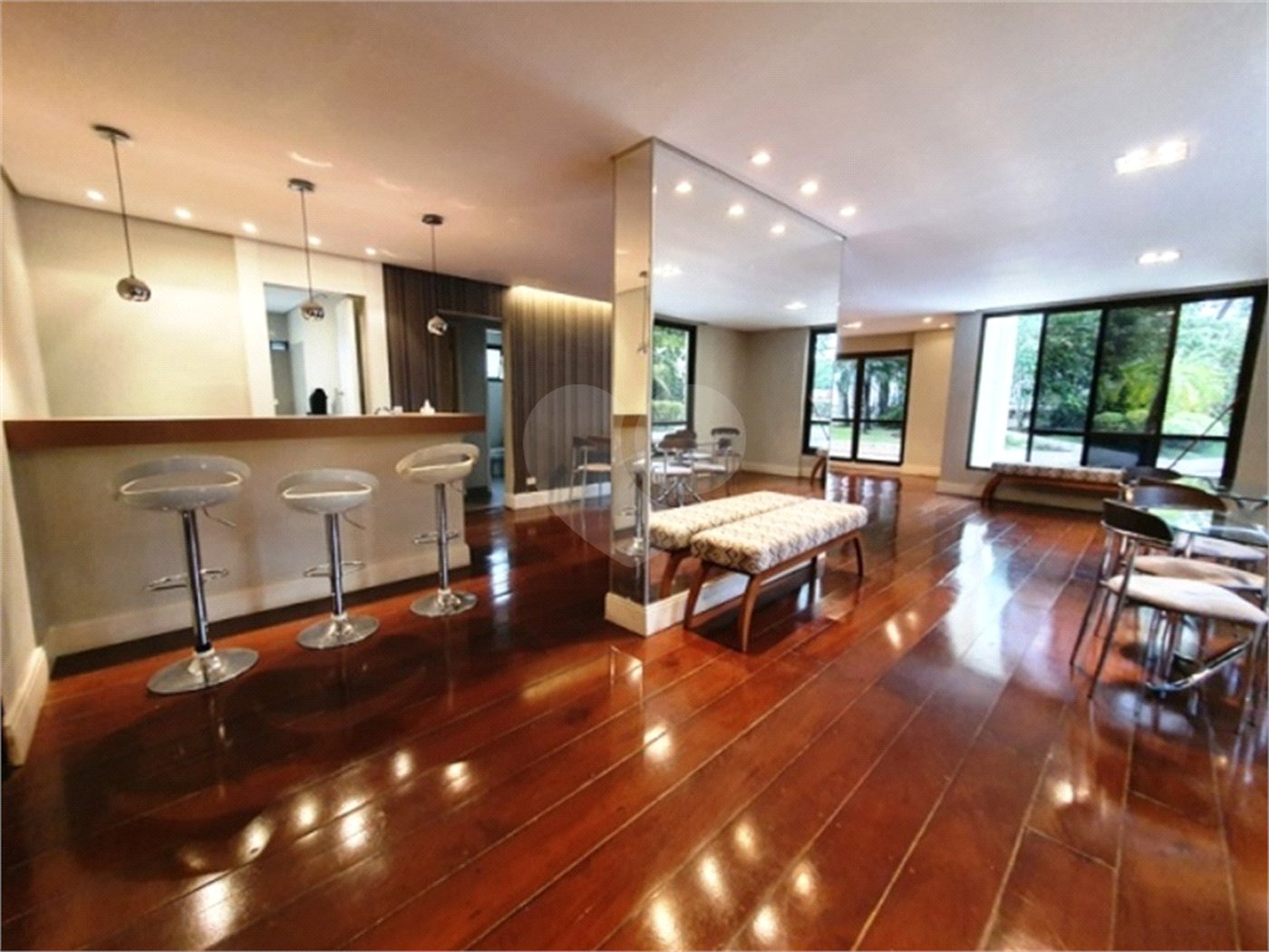 Apartamento à venda com 3 quartos, sendo 1 suíte, em Vila Suzana, São Paulo, SP