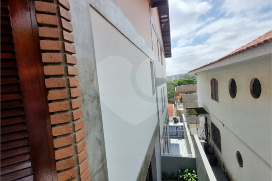Sobrado à venda com 3 quartos, sendo 1 suíte, em City Recanto Anastácio, São Paulo, SP