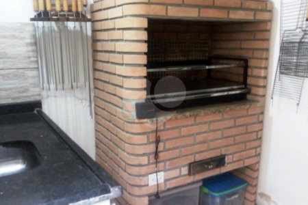 Casa à venda com 3 suítes em Parque Jabaquara, São Paulo, SP