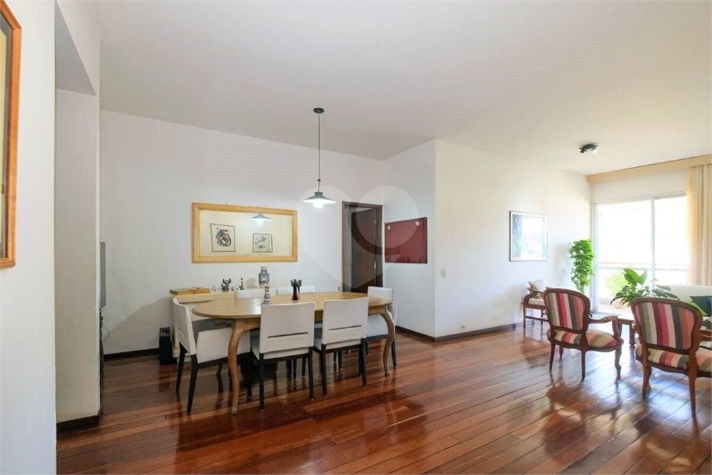 Apartamento à venda com 4 quartos, sendo 1 suíte, em Grajaú, Rio de Janeiro, RJ