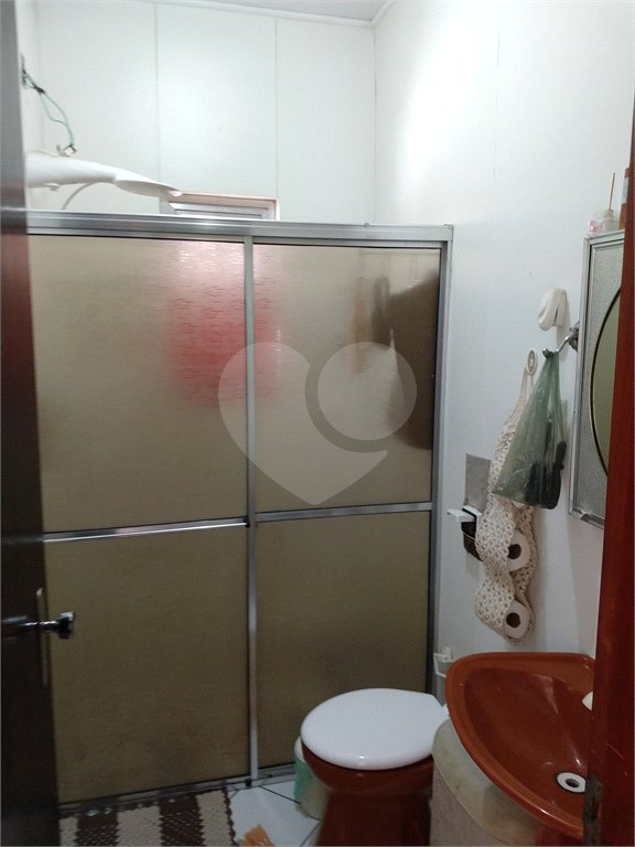 Sobrado à venda com 3 quartos em Jardim Regina, São Paulo, SP
