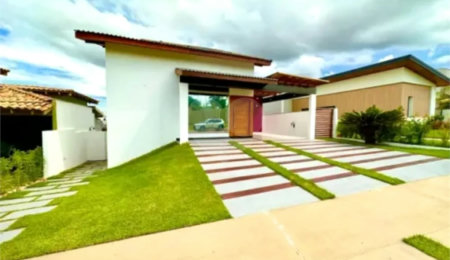 Condomínio à venda com 4 quartos, sendo 2 suítes,  em Jardim Imperial, Cuiabá, MT