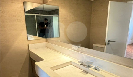 Apartamento à venda com 2 quartos, sendo 1 suíte,  em Parque do Morumbi, São Paulo, SP