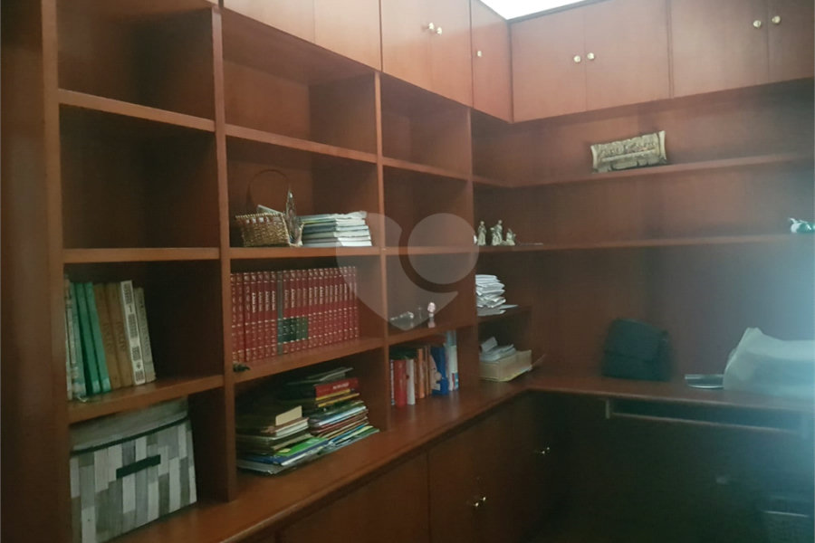 Sobrado à venda com 5 quartos, sendo 3 suítes, em Vila Clarice, São Paulo, SP