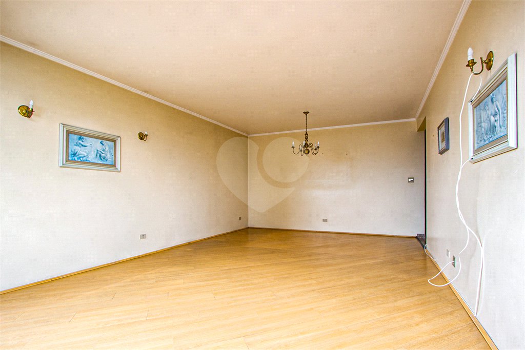 Apartamento à venda com 3 quartos, sendo 1 suíte, em Pinheiros, São Paulo, SP