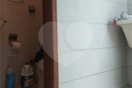 Sobrado à venda com 3 quartos, sendo 1 suíte, em Parque Vitória, São Paulo, SP