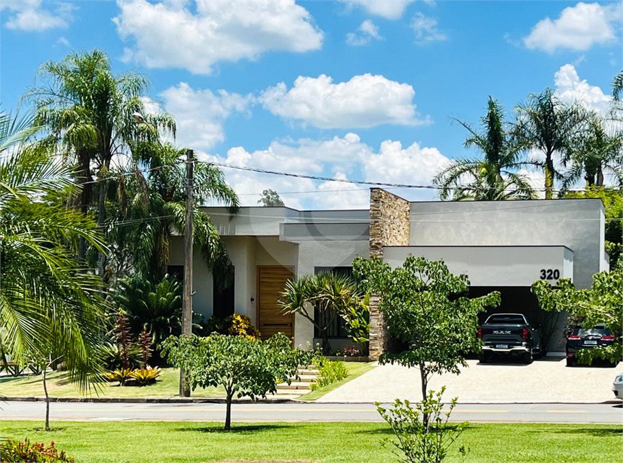 Casa à venda com 3 suítes no condomínio Vinhas da Vista Alegre - Lado Sede, Vinhedo - SP
