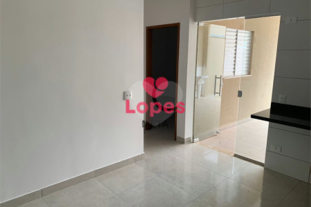 Casa à venda com 2 quartos, sendo 1 suíte, em Conjunto Residencial Dom Pedro Ii, São José dos Campos, SP
