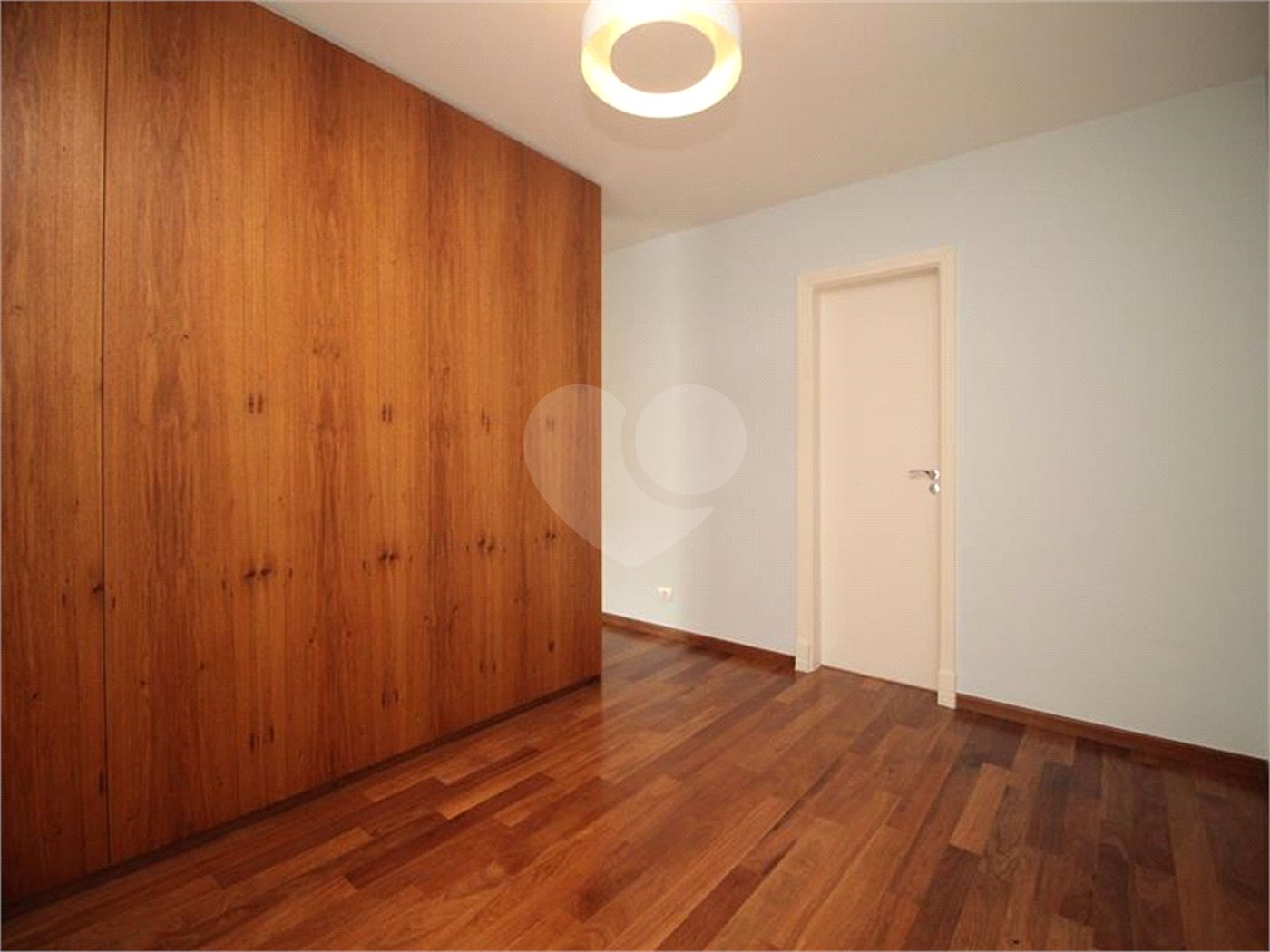 Casa à venda com 3 suítes no condomínio Brooklin Hills, São Paulo - SP