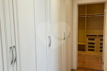 Apartamento à venda com 4 suítes em Vila Suzana, São Paulo, SP