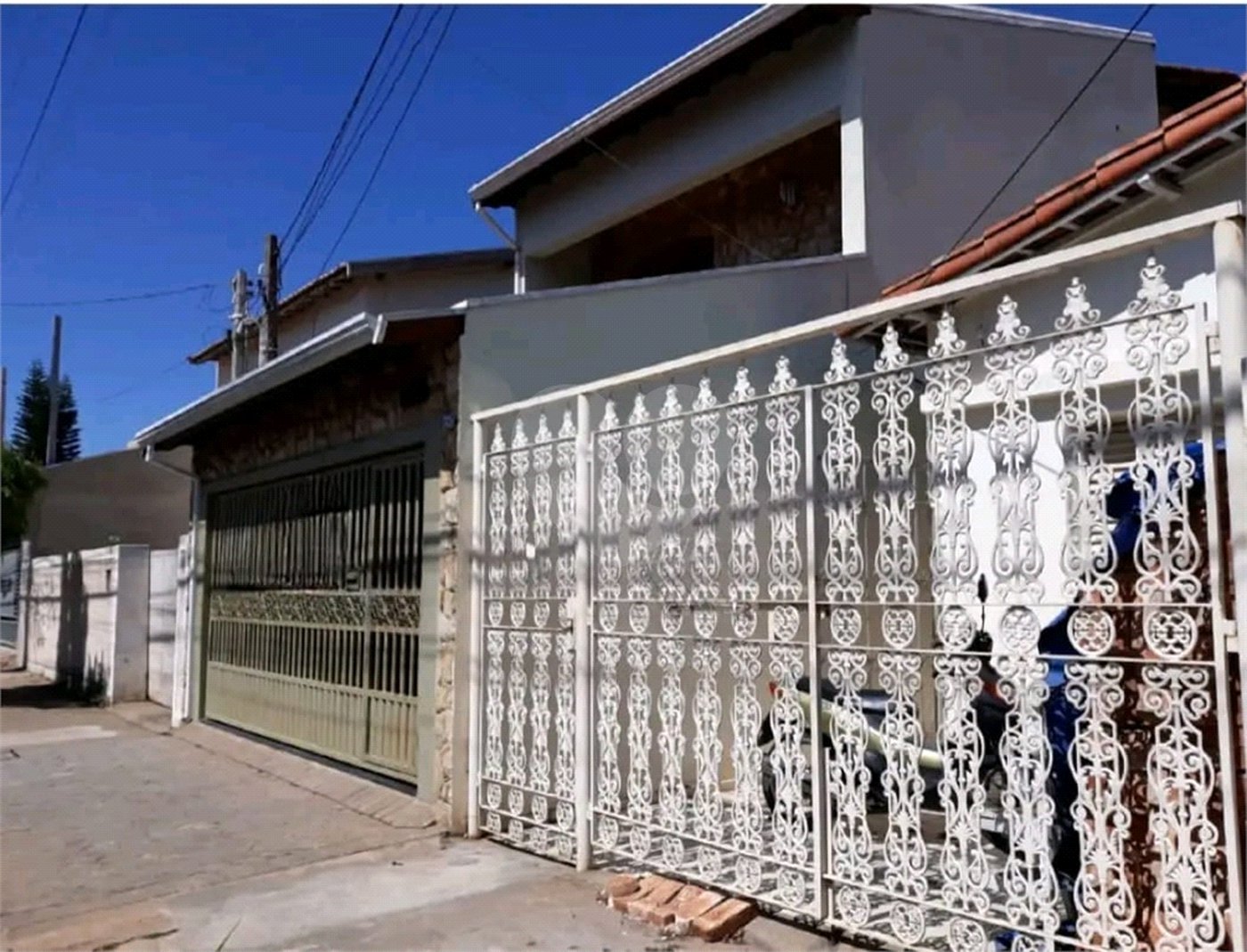 Sobrado à venda com 3 quartos, sendo 1 suíte,  em Cidade Nova I, Indaiatuba, SP