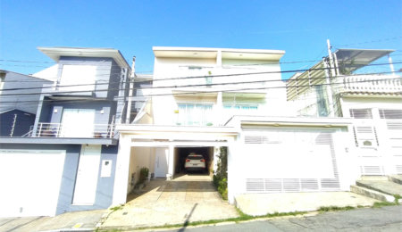 Sobrado à venda com 3 suítes em Santana, São Paulo, SP