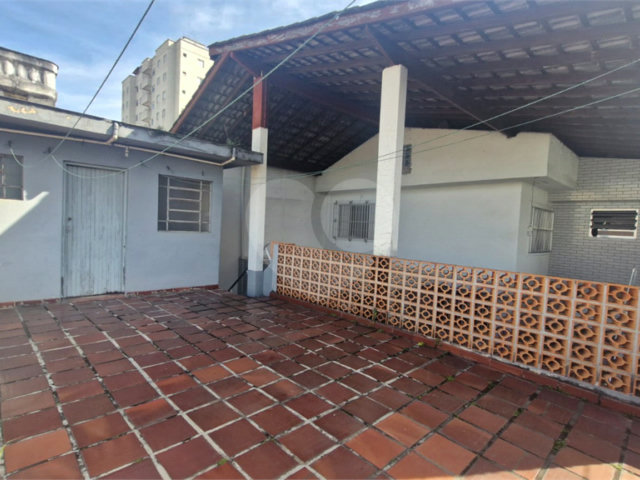 Sobrado à venda com 3 quartos, sendo 1 suíte,  em Campo Grande, São Paulo, SP