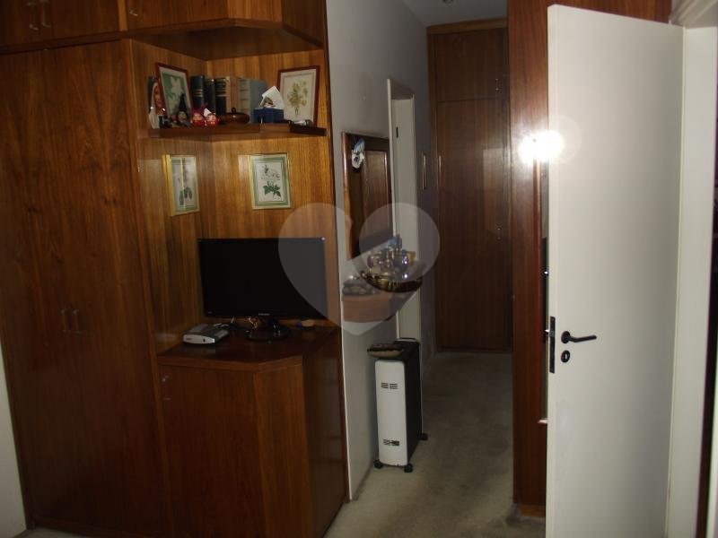 Apartamento à venda com 3 quartos, sendo 1 suíte, em Vila Andrade, São Paulo, SP