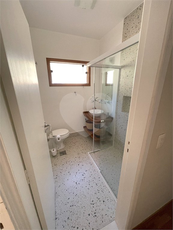 Casa à venda com 3 suítes em Santo Amaro, São Paulo, SP