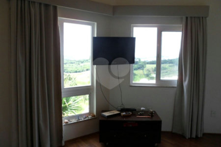 Casa à venda com 4 quartos, sendo 2 suítes, em Pinhal, Jarinu, SP