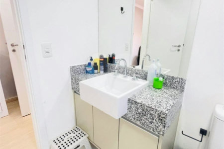 Apartamento à venda com 2 quartos, sendo 1 suíte,  em Vila Romana, São Paulo, SP
