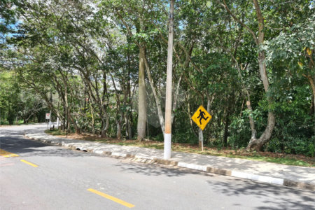Casa à venda com 3 suítes no condomínio Terras de São Francisco, Vinhedo - SP