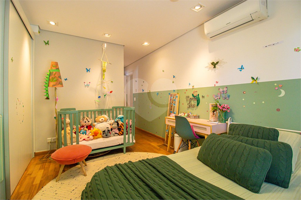 Casa à venda com 4 suítes no condomínio Le Quartier Du Marais, São Paulo - SP