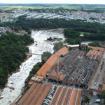 Casa à venda com 4 quartos, sendo 1 suíte, em Jardim Celani, Salto, SP