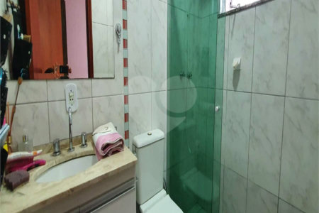 Casa à venda com 3 suítes no condomínio Portal dos Ipês, Indaiatuba - SP
