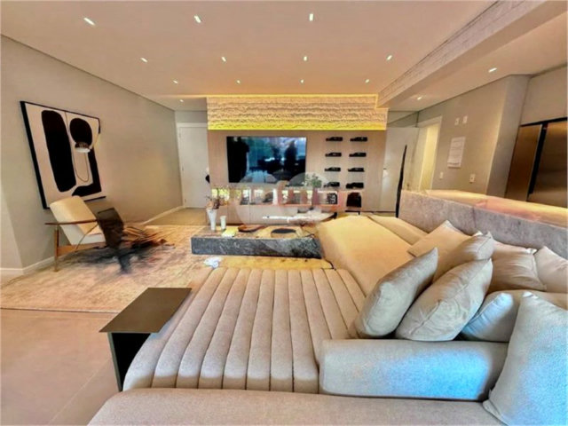 Apartamento à venda com 3 suítes em Perdizes, São Paulo, SP