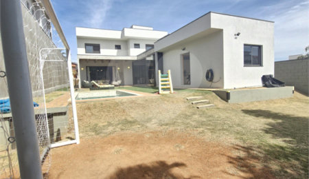 Casa à venda com 5 quartos, sendo 3 suítes,  no condomínio Residencial Terras de Vinhedo, Vinhedo - SP