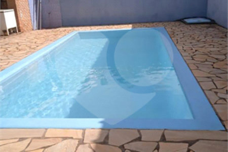 Chácara à venda com 3 quartos, sendo 1 suíte,  em Jardim Estância Brasil, Atibaia, SP