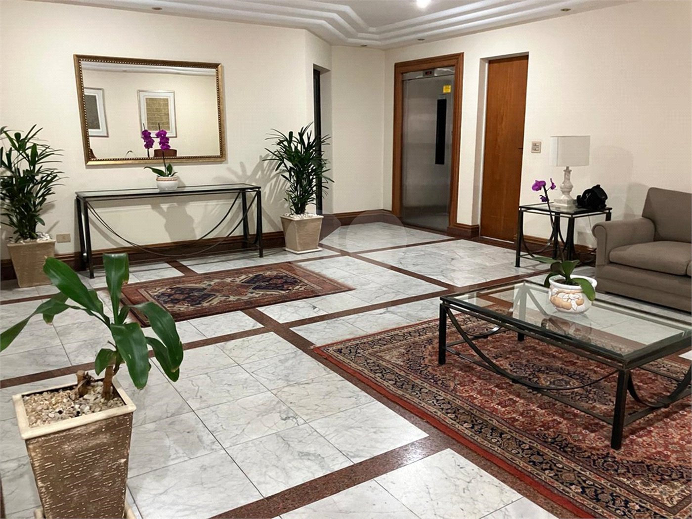 Apartamento à venda com 4 quartos, sendo 2 suítes, em Vila Andrade, São Paulo, SP