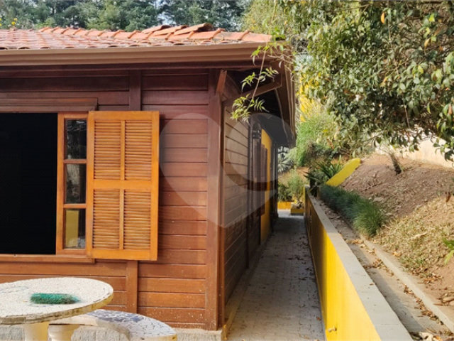 Casa à venda com 4 quartos, sendo 1 suíte,  em Serra da Cantareira, Mairiporã, SP