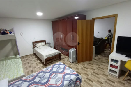 Casa à venda com 3 quartos em Jardim São Jorge, São Paulo, SP