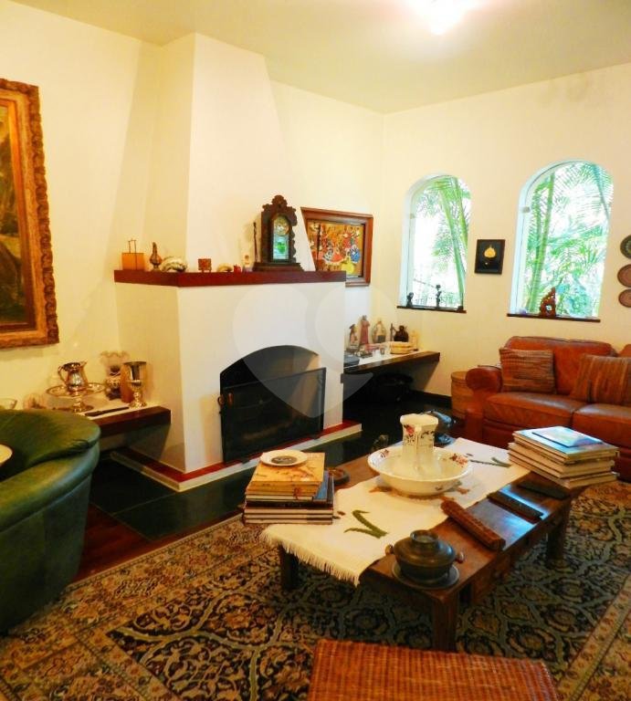 Casa de Vila à venda com 5 quartos, sendo 2 suítes, em Jardim Marajoara, São Paulo, SP