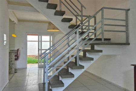 Casa à venda com 3 quartos, sendo 1 suíte,  no condomínio Residencial Horto Villagio, Sorocaba - SP